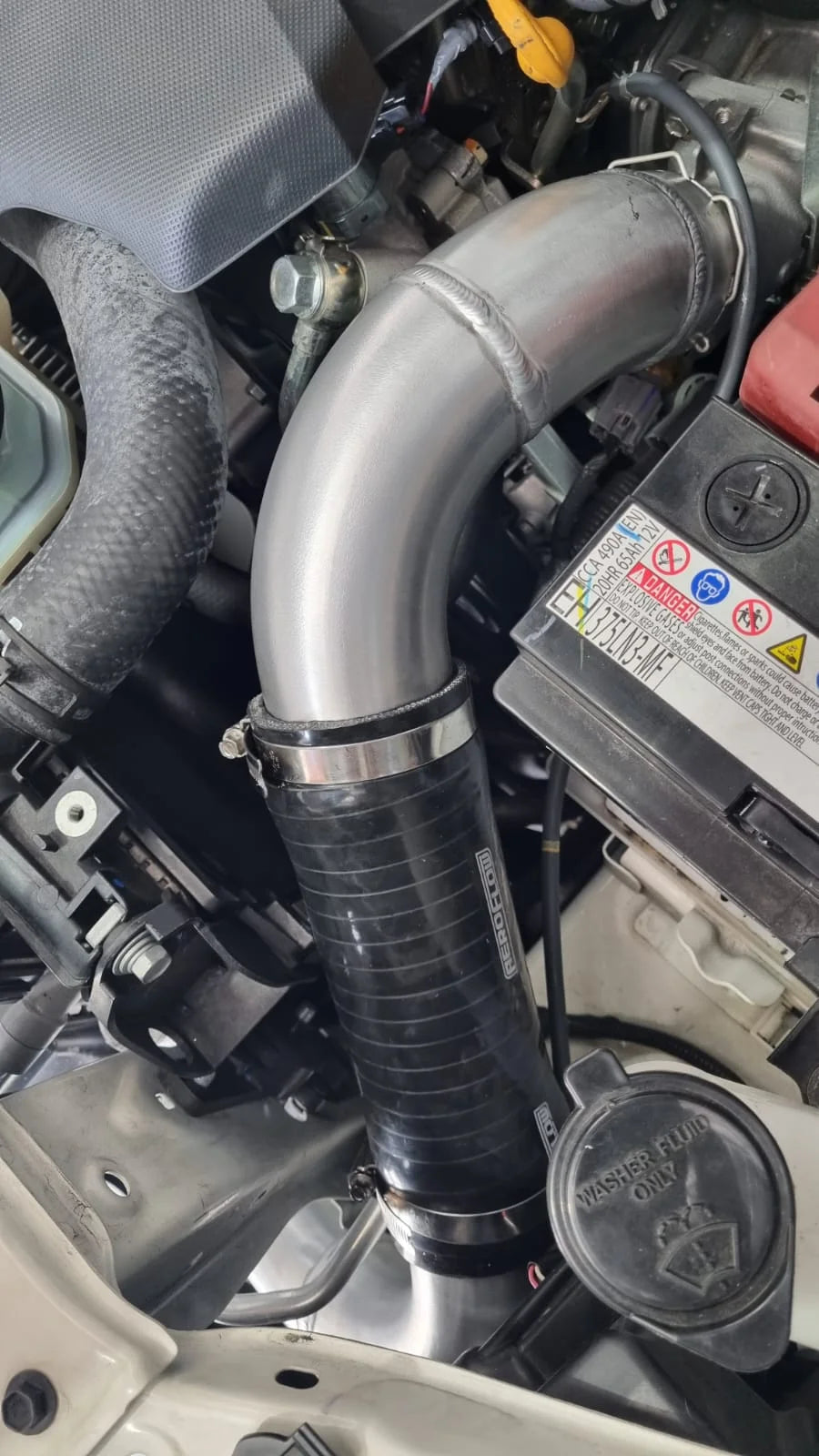 Toyota Hilux N80 MY21+ Facelift 2.8L 2.5″ Intercooler Pipe Kit