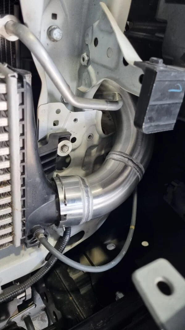 Toyota Hilux N80 MY21+ Facelift 2.8L 2.5″ Intercooler Pipe Kit